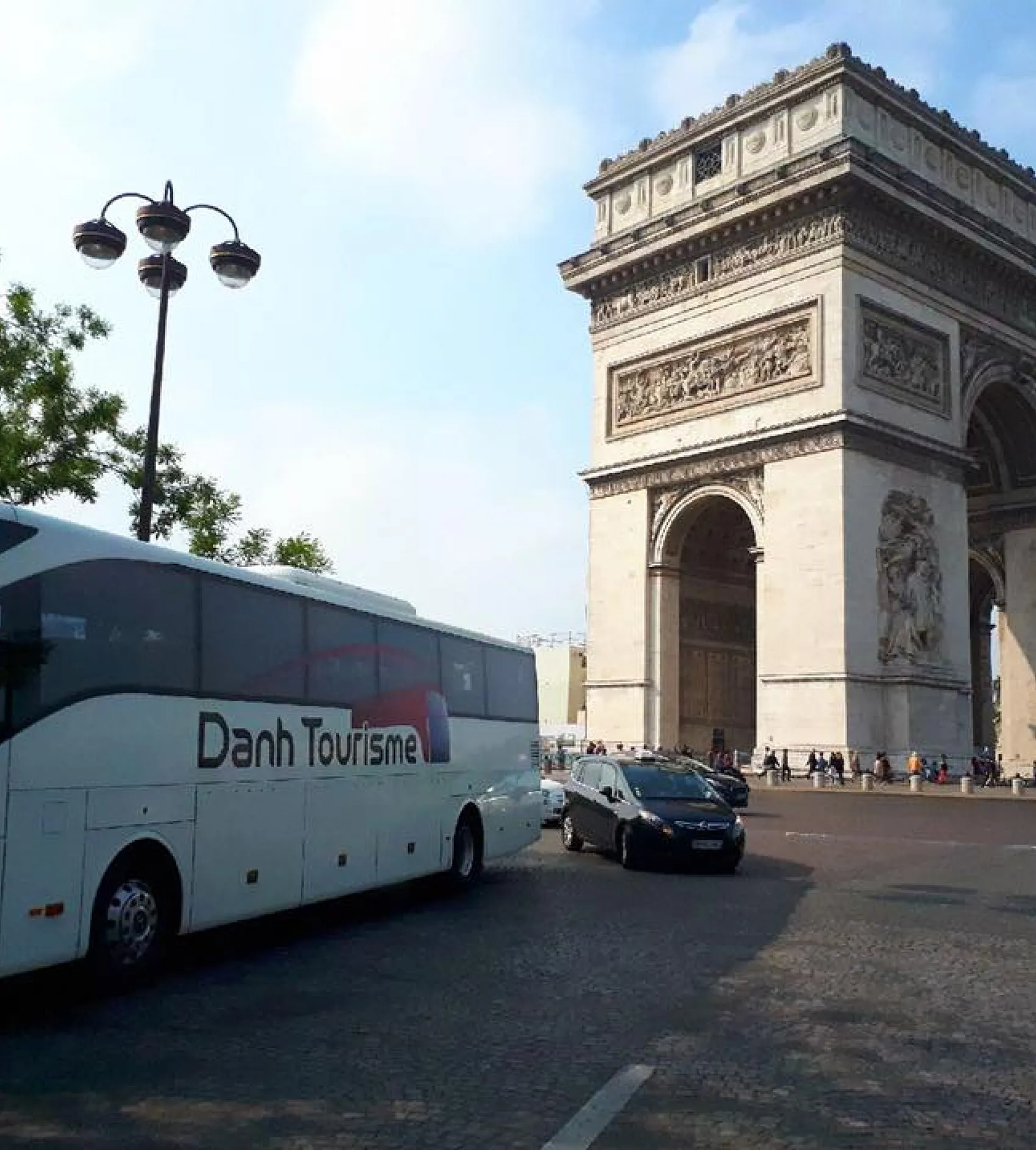 danh-tourisme-entreprise-transports-visuel-arc-de-triomphe
