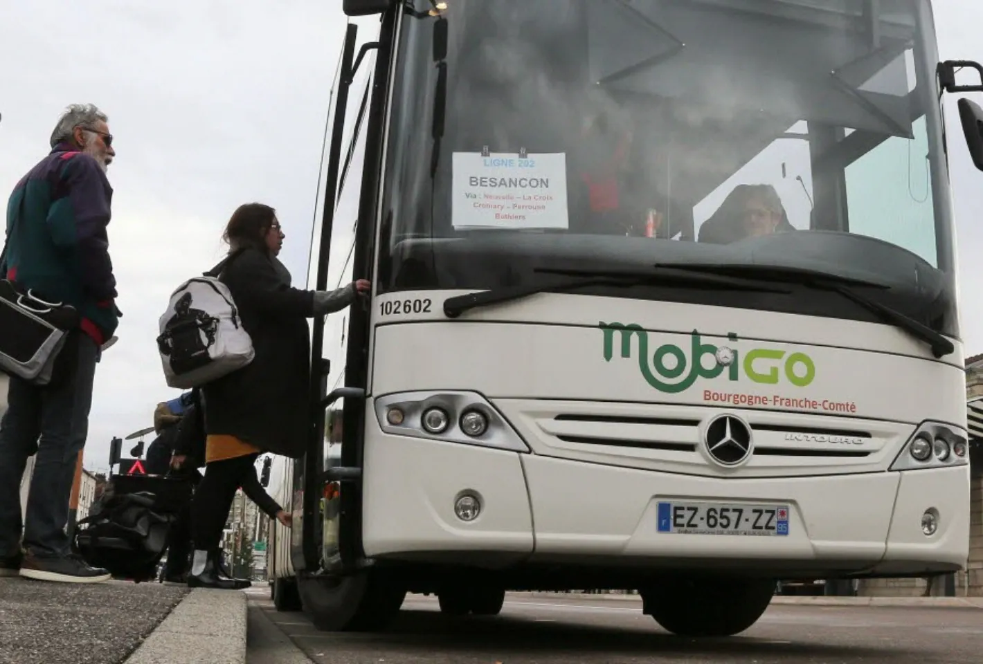 danh-tourisme-entreprise-transports-visuel-transport-urbain-et-a-la-demande